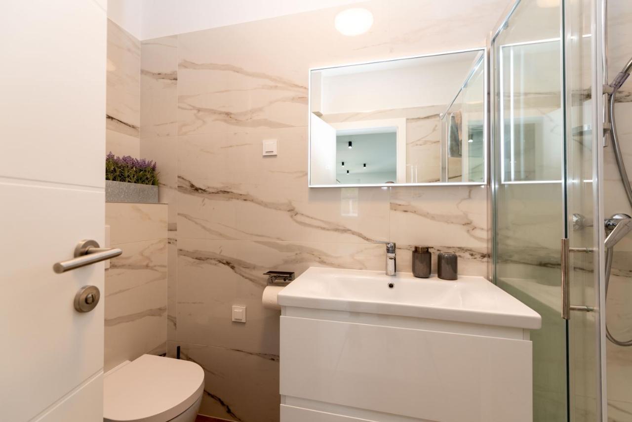 Apartman Sea Breeze Zadar Exteriör bild